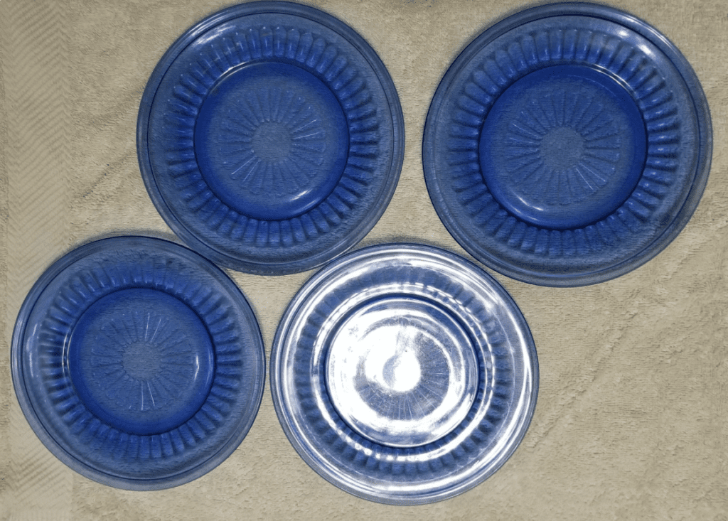 Set of 4 Hazel-Atlas Aurora Ritz Blue bread plates 