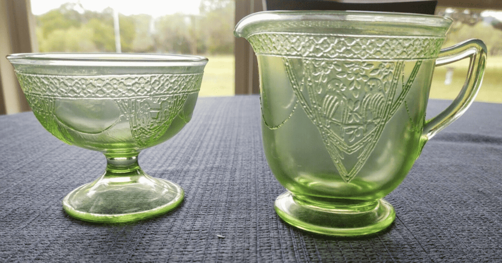 Vintage Federal Glass Company Georgian Lovebird Depression Glass Footed Sherbet and Creamer 