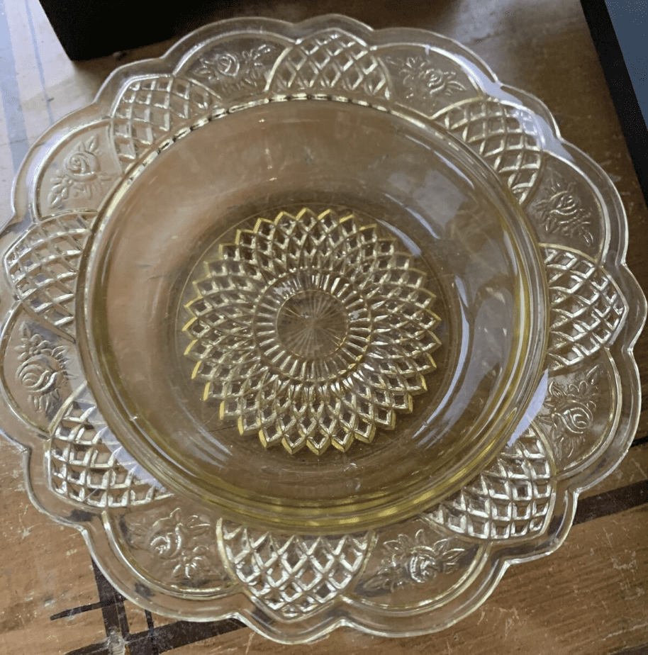 Federal Glass Mayfair Pattern Berry Bowl Dish Amber Depression Glass