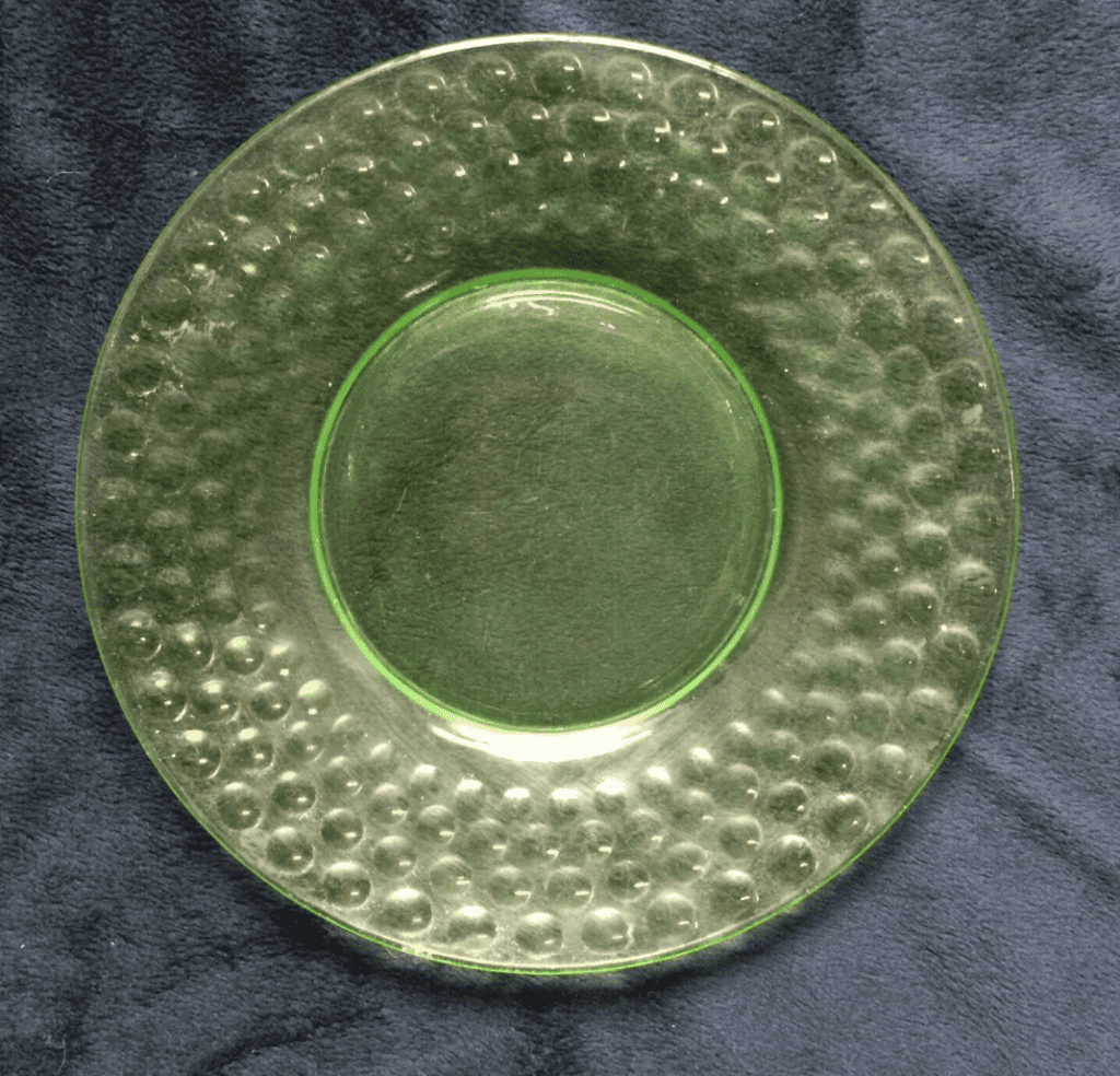 Vintage Federal Glass Company Depression Glass Green Pebble Optic Raindrops Luncheon Plate - $8.49