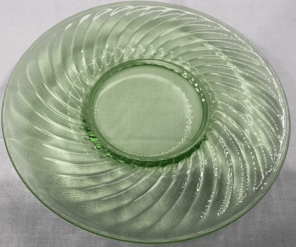 Federal Glass Company Green Spiral Pattern Depression Glass Plate 